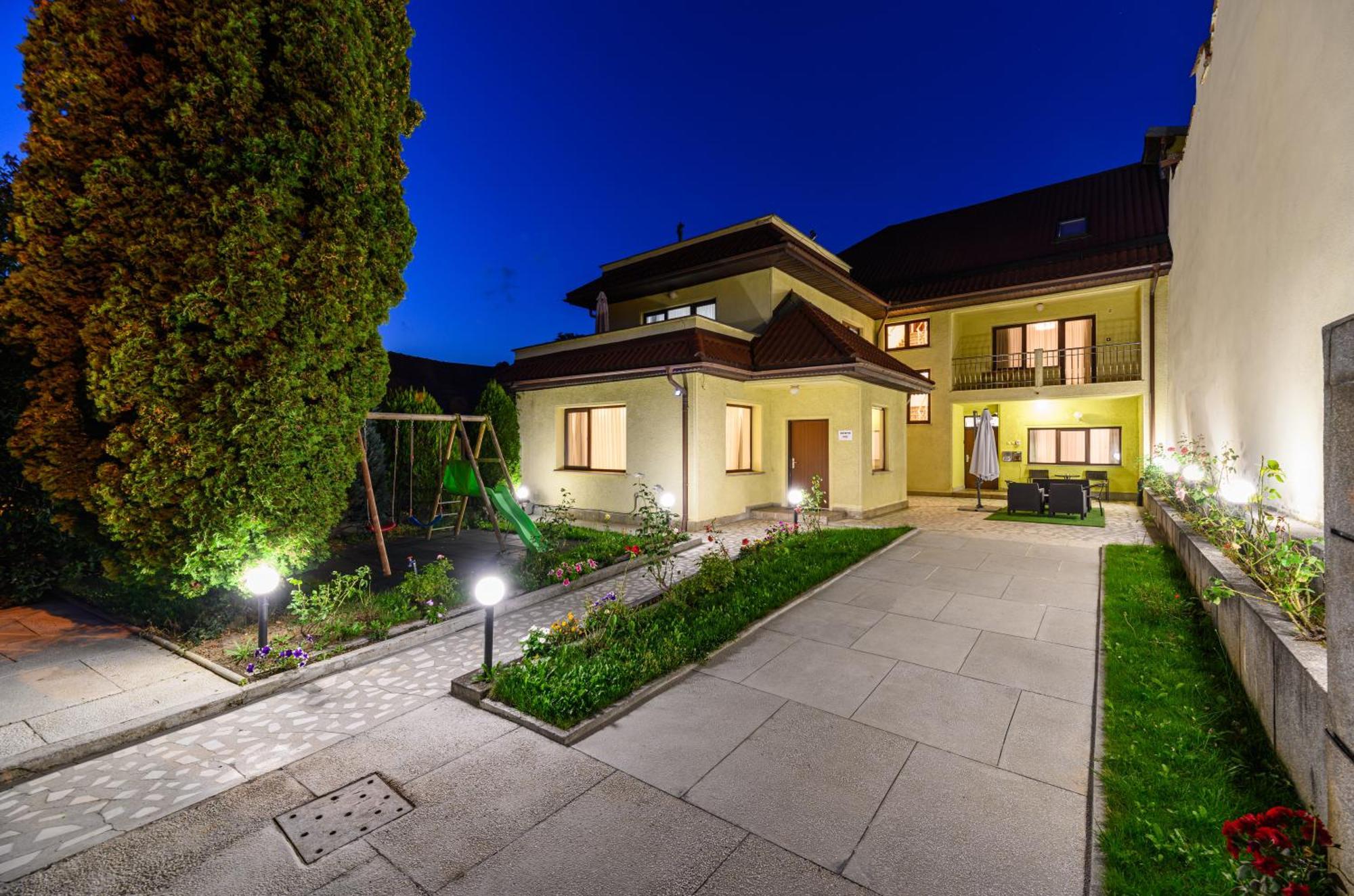 Guest house Cedrus Boutique 3*